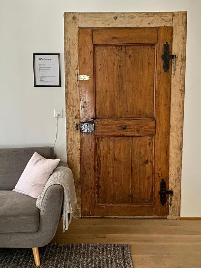 Beautiful Studio In A Villa From 18Th Century Thun Exteriör bild